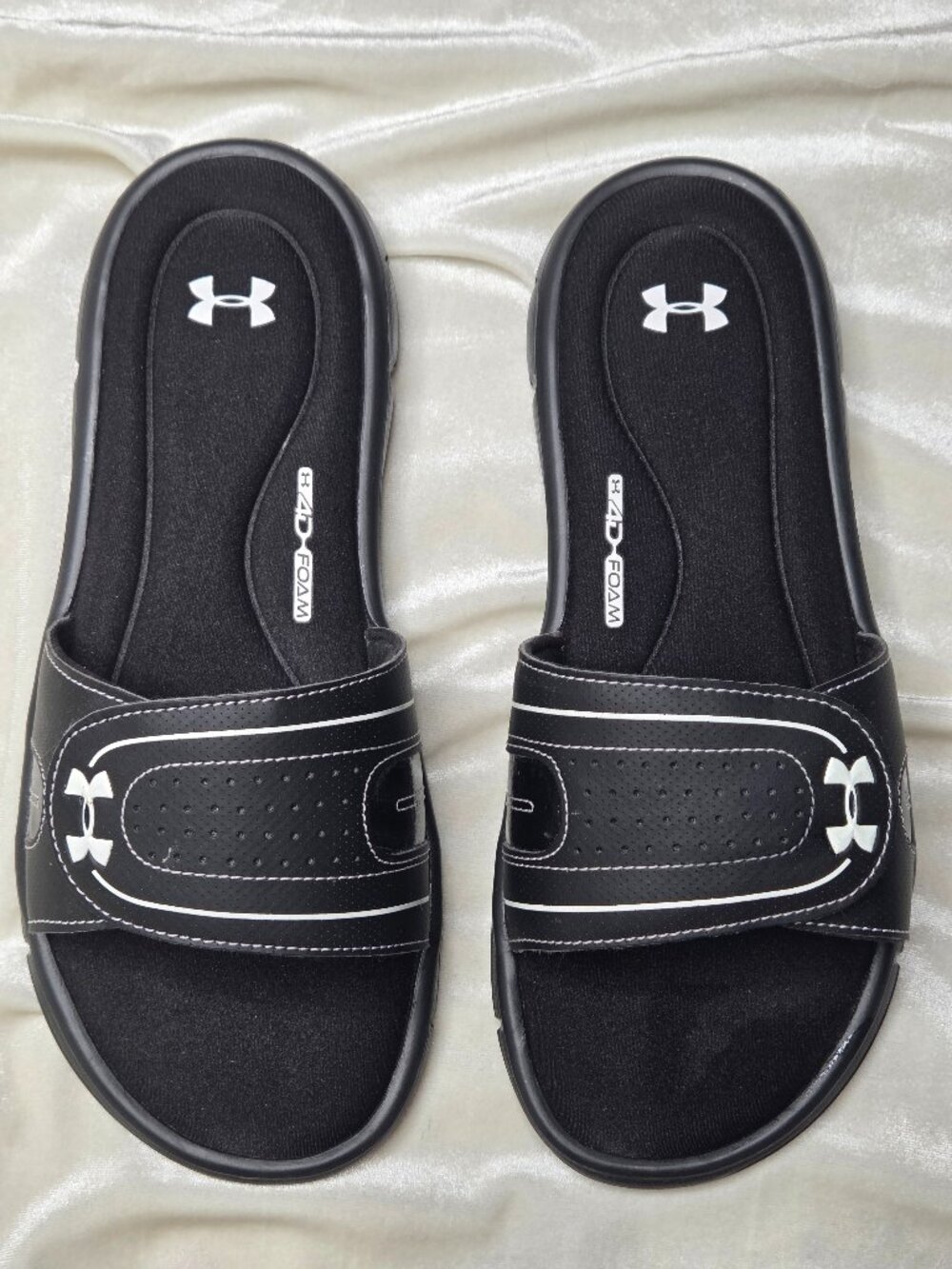 Under Armour 4D Foam Black Adjustable Slide Sandals Women's 10 NEW